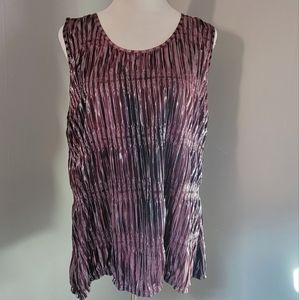 Jennifer Lopez tank top